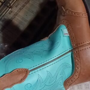 Justin Boots Brown and Turquoise Ankle Booties